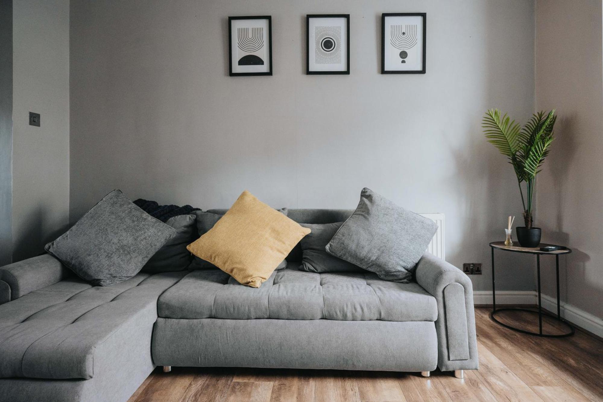 Modern & Spacious - Pool Table - Free Parking - Sleeps 10 Manchester Exterior foto